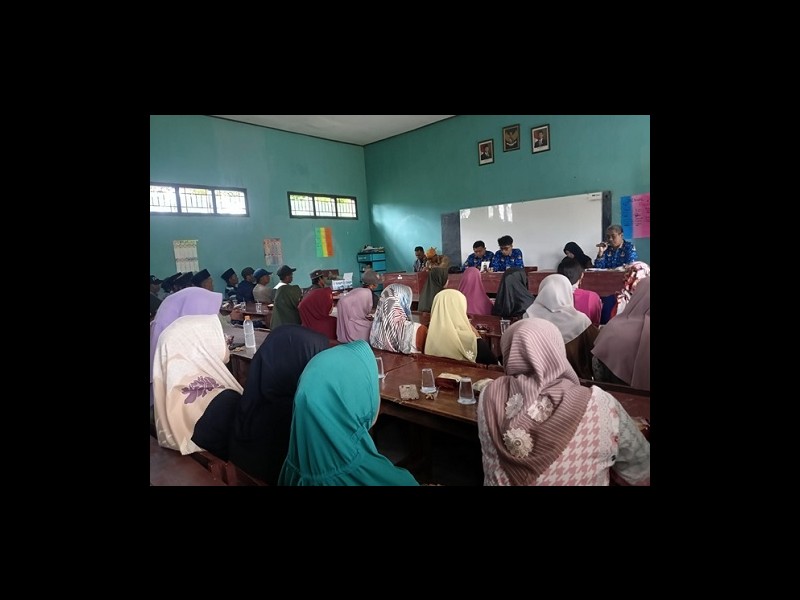 Rapat Bersama Wali Murid Bahas Ujian Kenaikan Kelas dan Kelulusan di SD Negeri 5 Jatisari